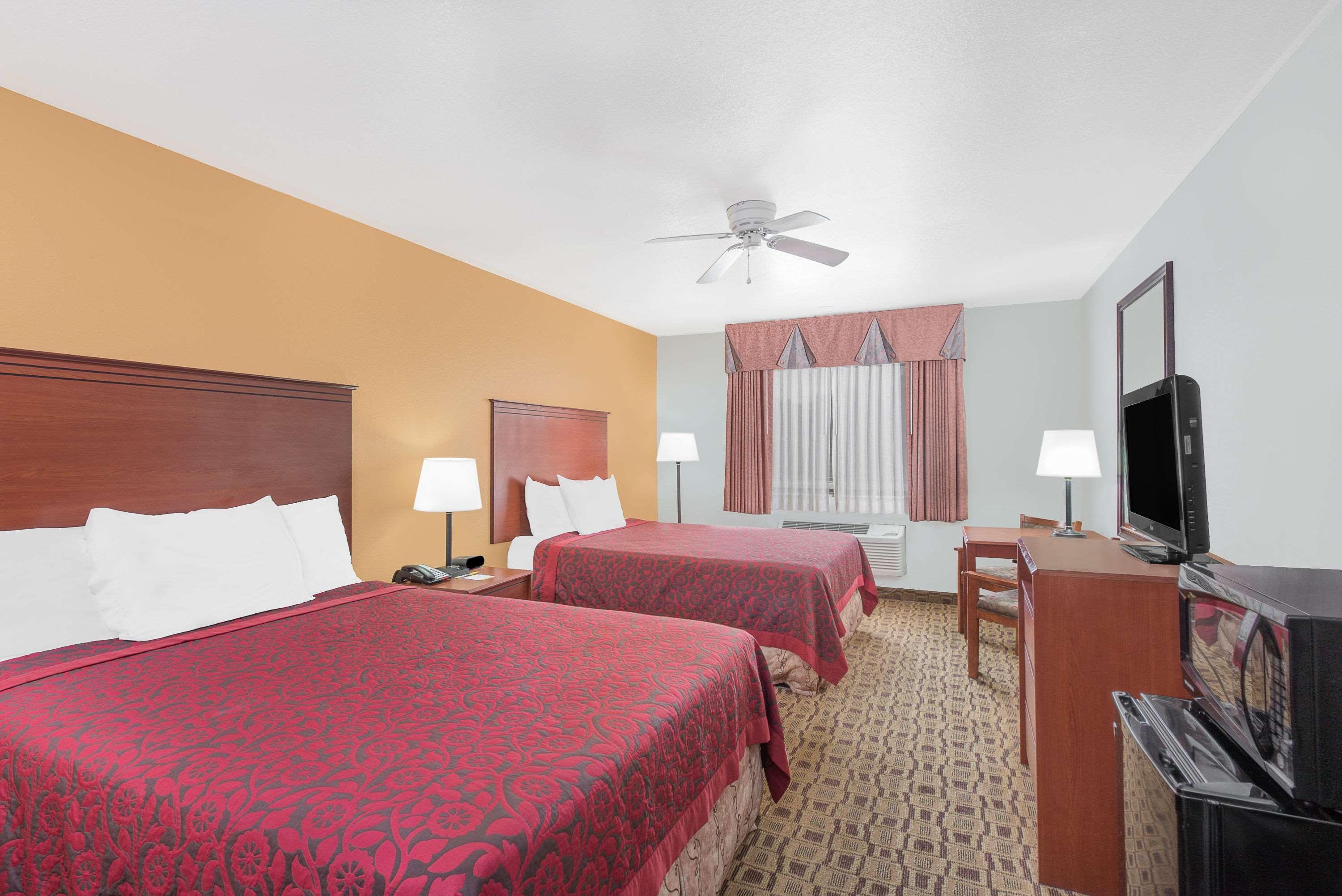 Days Inn By Wyndham Lamar Buitenkant foto