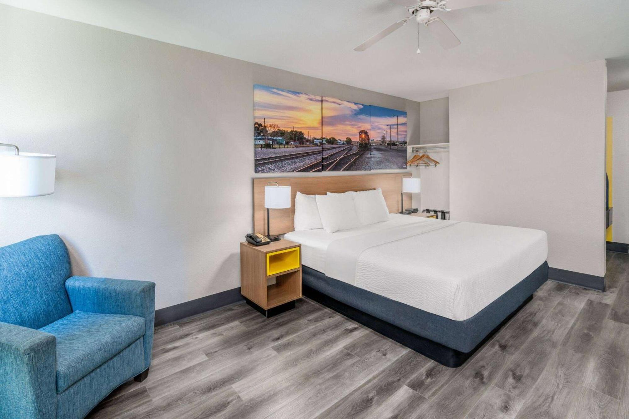 Days Inn By Wyndham Lamar Buitenkant foto